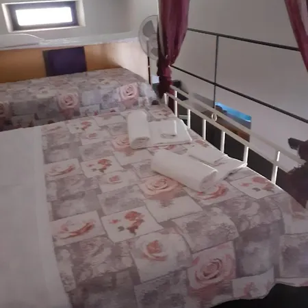 Romeo And Juliet Apartment *