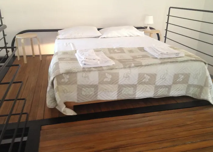 Apartment Romeo And Juliet *